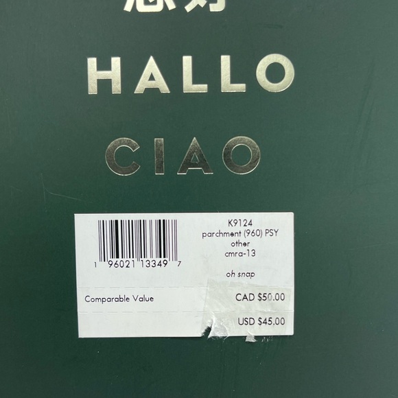 Kate Spade Phone Case for iPhone 13
NWT - Picture 16 of 16